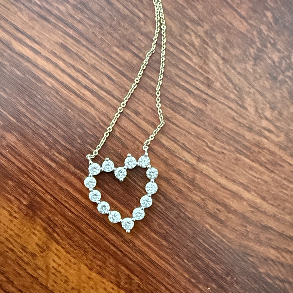 Melinda Maria she’s an icon baby Heart Necklace * brand new* - Picture 3 of 3
